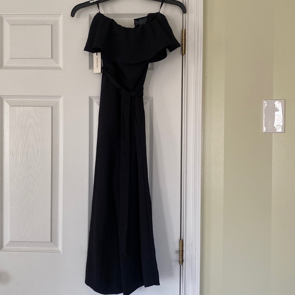 NWT Womens Aritzia Babaton flutter jumpsuit size 00 - Picture 2 of 4